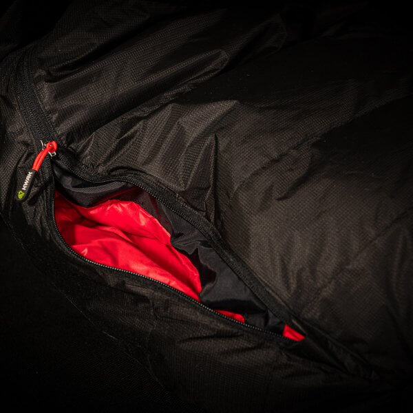 Zimní spacák KWAK Skokan S185 detail na zip